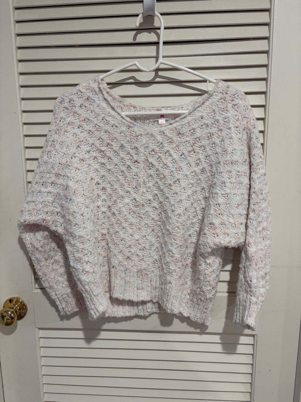 Textured Crewneck Sweater in Cream with Pink Fleck